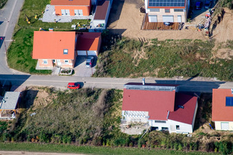 Vue aérienne de Ahornweg, nouvelle zone de développement à Brotäckern à Steinweiler dans le département Rhénanie-Palatinat, Allemagne