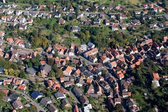 Vue aérienne de Village - Vue à le quartier Grünwettersbach in Karlsruhe dans le département Bade-Wurtemberg, Allemagne