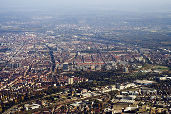 Vue aérienne de De l'ouest à le quartier Südweststadt in Karlsruhe dans le département Bade-Wurtemberg, Allemagne