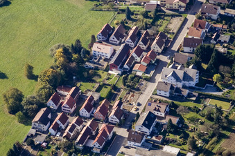 Vue aérienne de Zügelstr à Wörth am Rhein dans le département Rhénanie-Palatinat, Allemagne