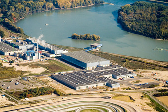 Vue aérienne de Usine de carton ondulé Palm à Wörth am Rhein dans le département Rhénanie-Palatinat, Allemagne