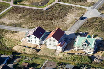 Sur la haute piste à Kandel dans le département Rhénanie-Palatinat, Allemagne d'un drone