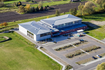 Salle Bienwald Kandel à Kandel dans le département Rhénanie-Palatinat, Allemagne d'un drone