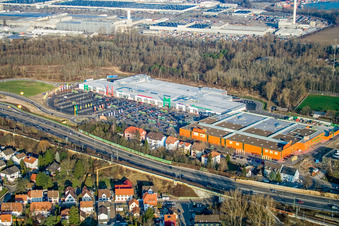 Quincaillerie Globus au Centre Maximilien à le quartier Maximiliansau in Wörth am Rhein dans le département Rhénanie-Palatinat, Allemagne d'en haut