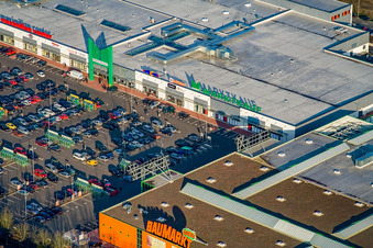 Baptême du marché au Centre Maximilien à le quartier Maximiliansau in Wörth am Rhein dans le département Rhénanie-Palatinat, Allemagne hors des airs