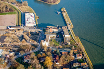 Vue aérienne de MCJ sur Rheinstr à le quartier Maximiliansau in Wörth am Rhein dans le département Rhénanie-Palatinat, Allemagne