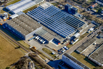 Photographie aérienne de L'Oréal à le quartier Nordweststadt in Karlsruhe dans le département Bade-Wurtemberg, Allemagne