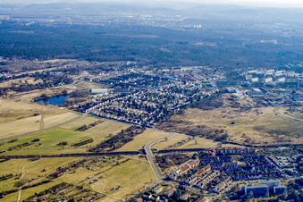 Vue aérienne de District du nord-ouest à le quartier Neureut in Karlsruhe dans le département Bade-Wurtemberg, Allemagne