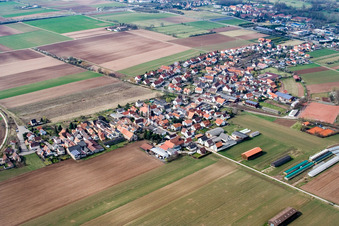 Vue aérienne de Du sud-est à le quartier Mörlheim in Landau in der Pfalz dans le département Rhénanie-Palatinat, Allemagne