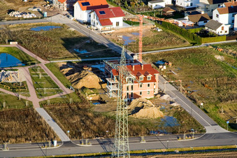 Vue d'oiseau de Sur la haute piste à Kandel dans le département Rhénanie-Palatinat, Allemagne
