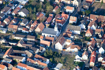 Vue aérienne de Église à Westheim dans le département Rhénanie-Palatinat, Allemagne