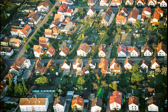 Vue aérienne de Waldstraße Haardtstr à Kandel dans le département Rhénanie-Palatinat, Allemagne