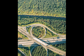 Vue aérienne de AS 29 Schwetzingen/Hockenheim A6-B39 à Schwetzingen dans le département Bade-Wurtemberg, Allemagne