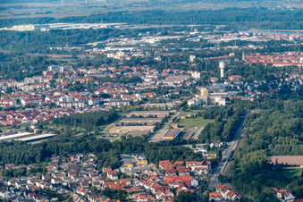 Vue aérienne de Château d'eau à Germersheim dans le département Rhénanie-Palatinat, Allemagne