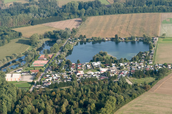 Vue aérienne de Camping à Beinheim dans le département Bas Rhin, France