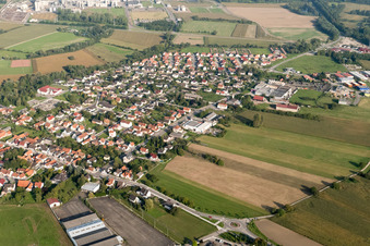 Beinheim dans le département Bas Rhin, France du point de vue du drone