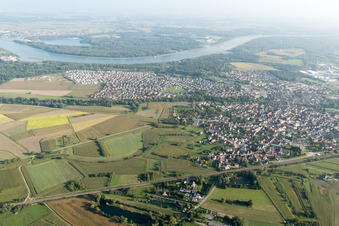 Drusenheim dans le département Bas Rhin, France d'un drone