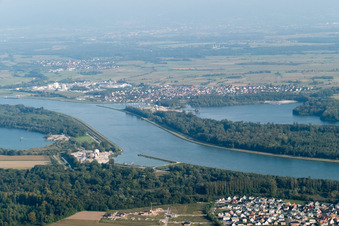 Vue aérienne de Drusenheim dans le département Bas Rhin, France