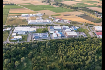 Vue oblique de Parc industriel W à Herxheim bei Landau dans le département Rhénanie-Palatinat, Allemagne