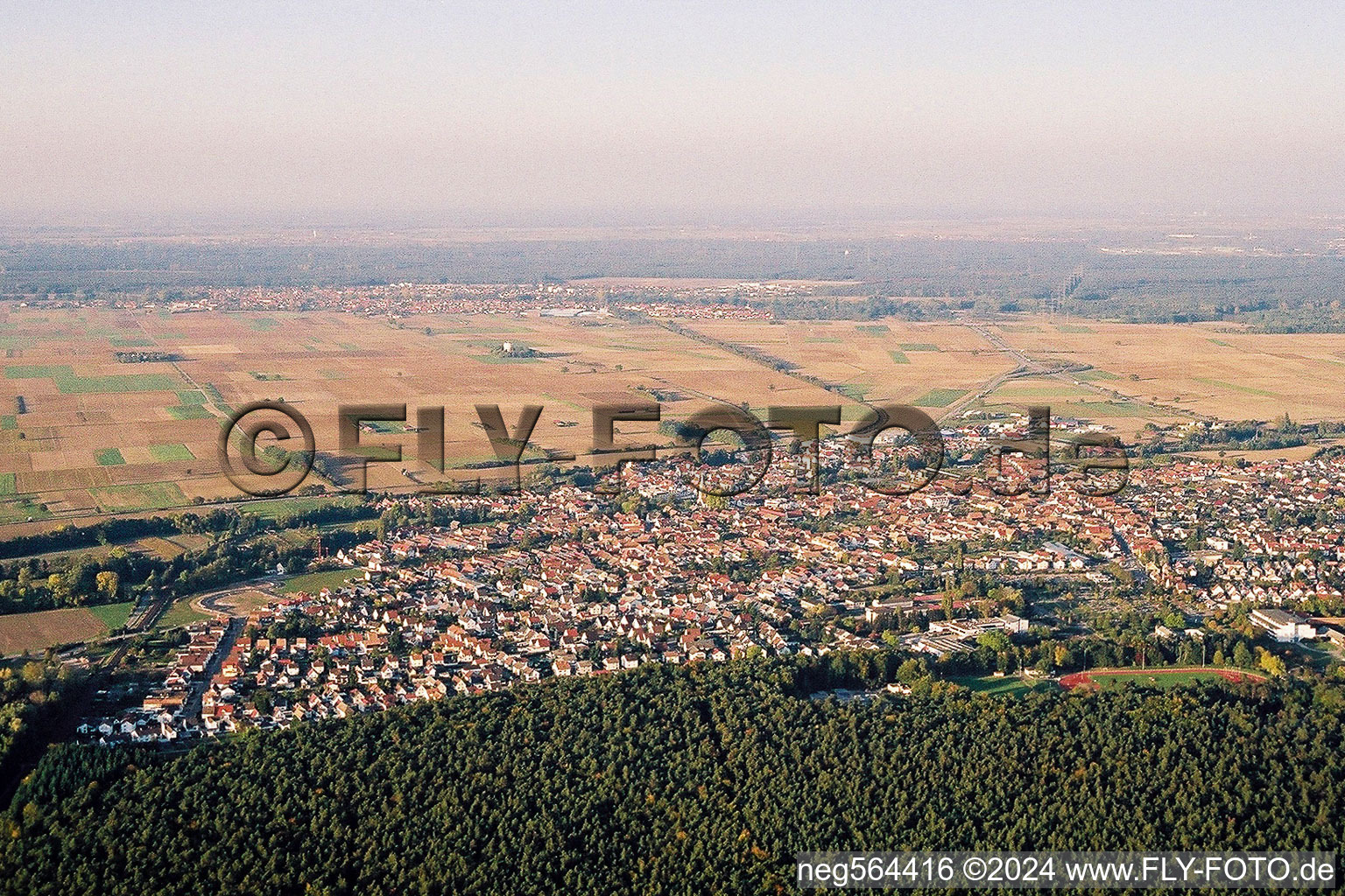 Rülzheim dans le département Rhénanie-Palatinat, Allemagne d'en haut