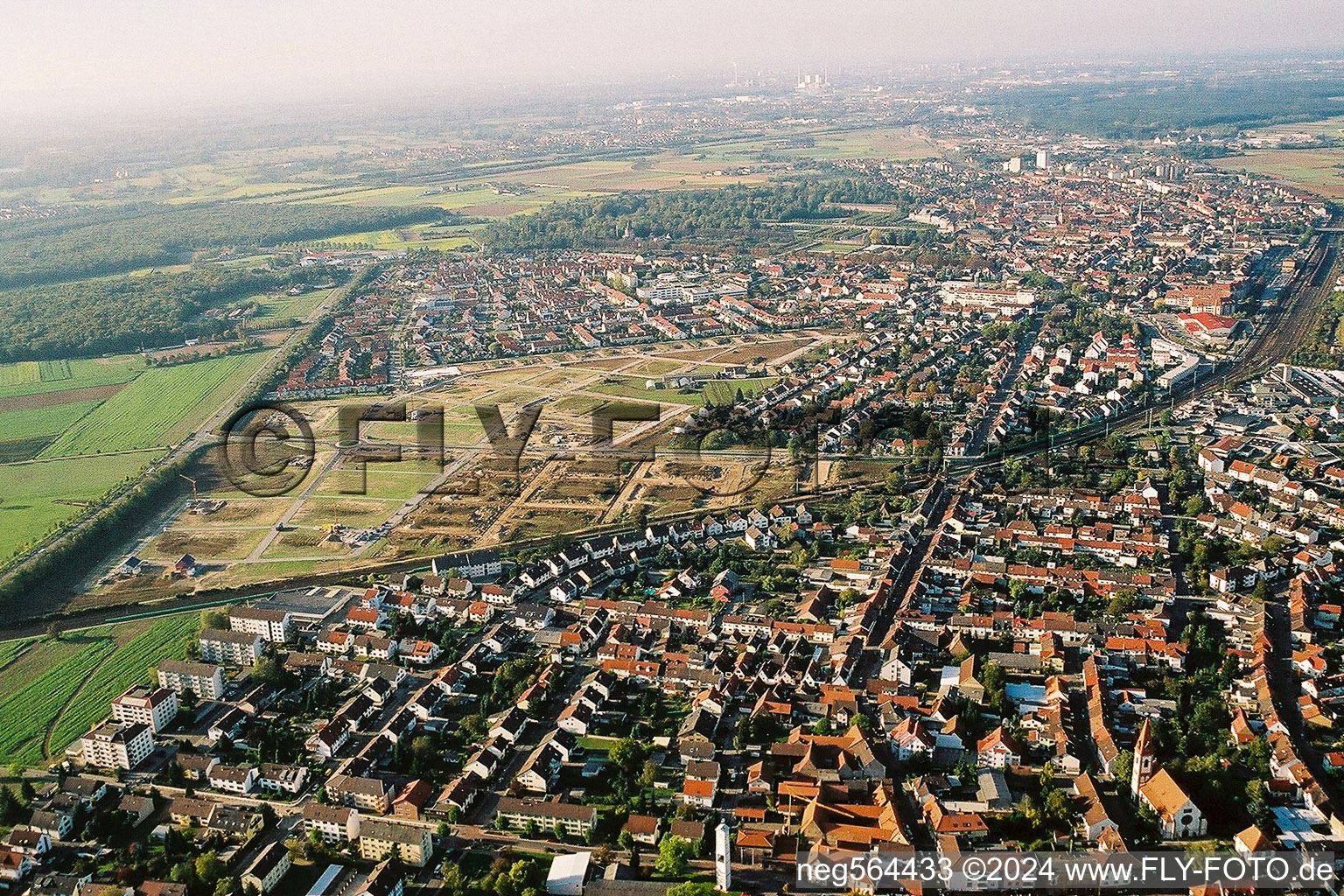 Vue aérienne de Parc du château vu de l'est à Schwetzingen dans le département Bade-Wurtemberg, Allemagne