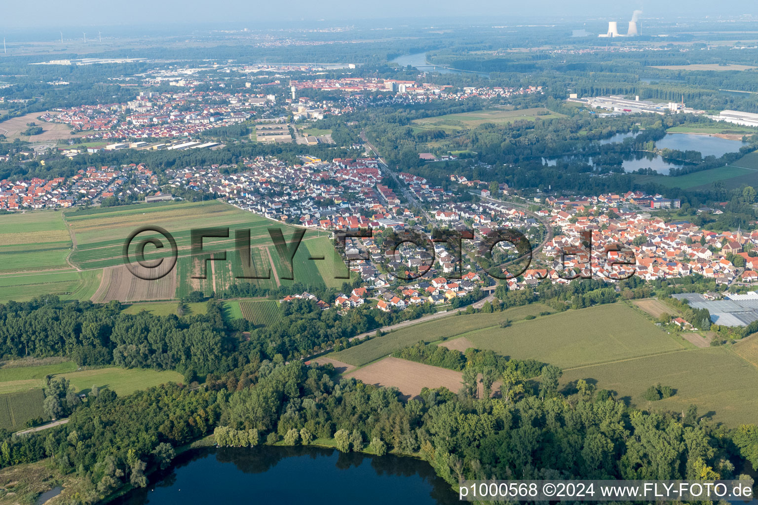 Vue oblique de Quartier Sondernheim in Germersheim dans le département Rhénanie-Palatinat, Allemagne