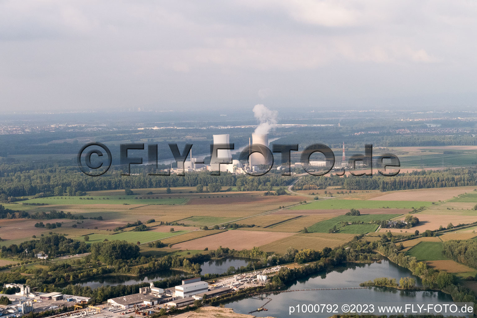 Vue aérienne de Centrale nucléaire du sud à Philippsburg dans le département Bade-Wurtemberg, Allemagne
