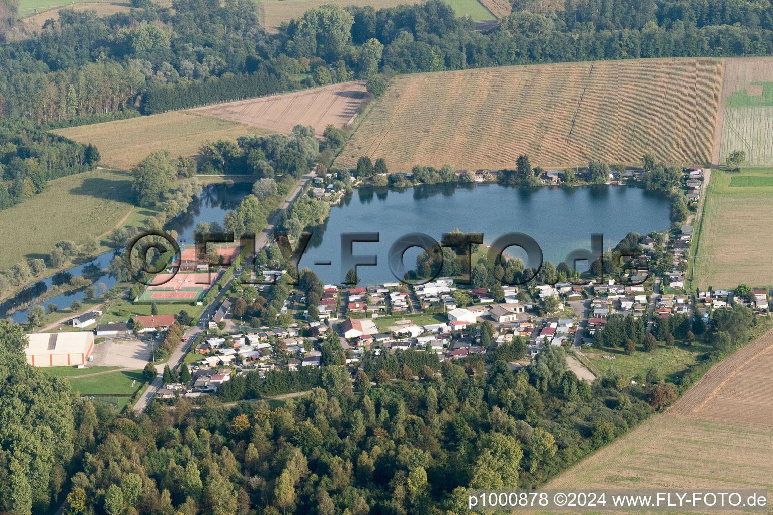 Vue aérienne de Camping à Beinheim dans le département Bas Rhin, France