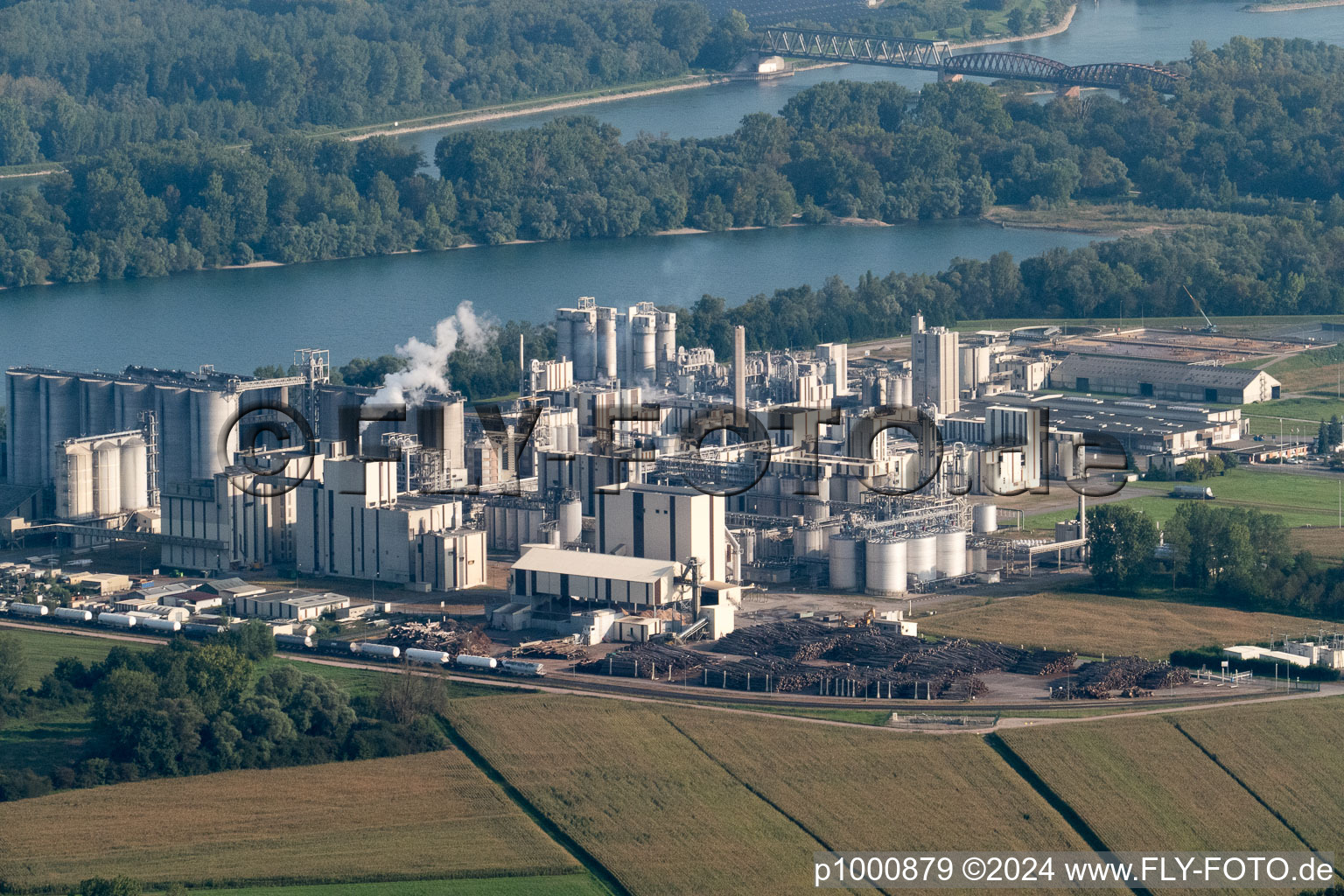 Industrie à Beinheim dans le département Bas Rhin, France depuis l'avion