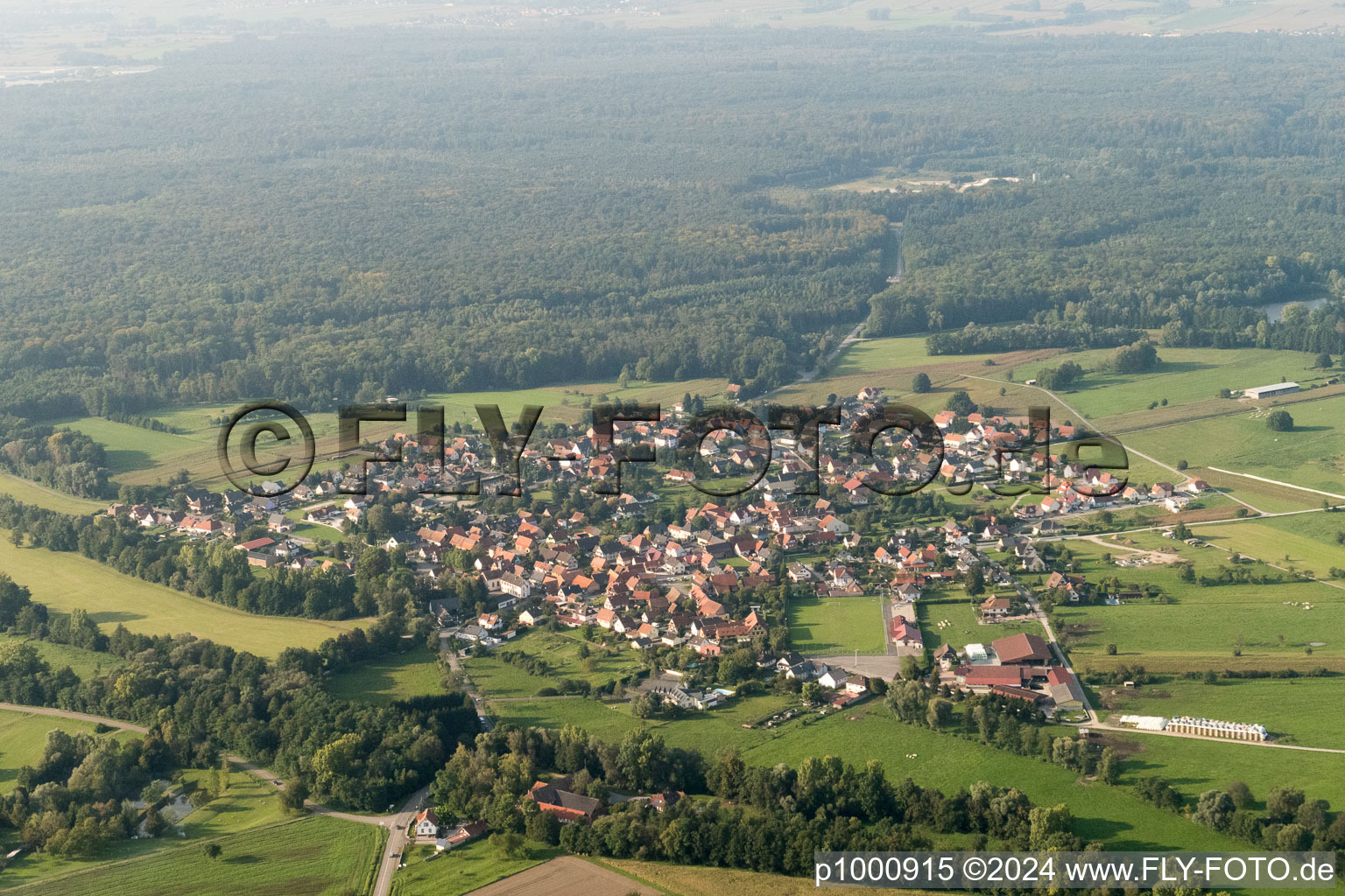 Forstfeld dans le département Bas Rhin, France depuis l'avion