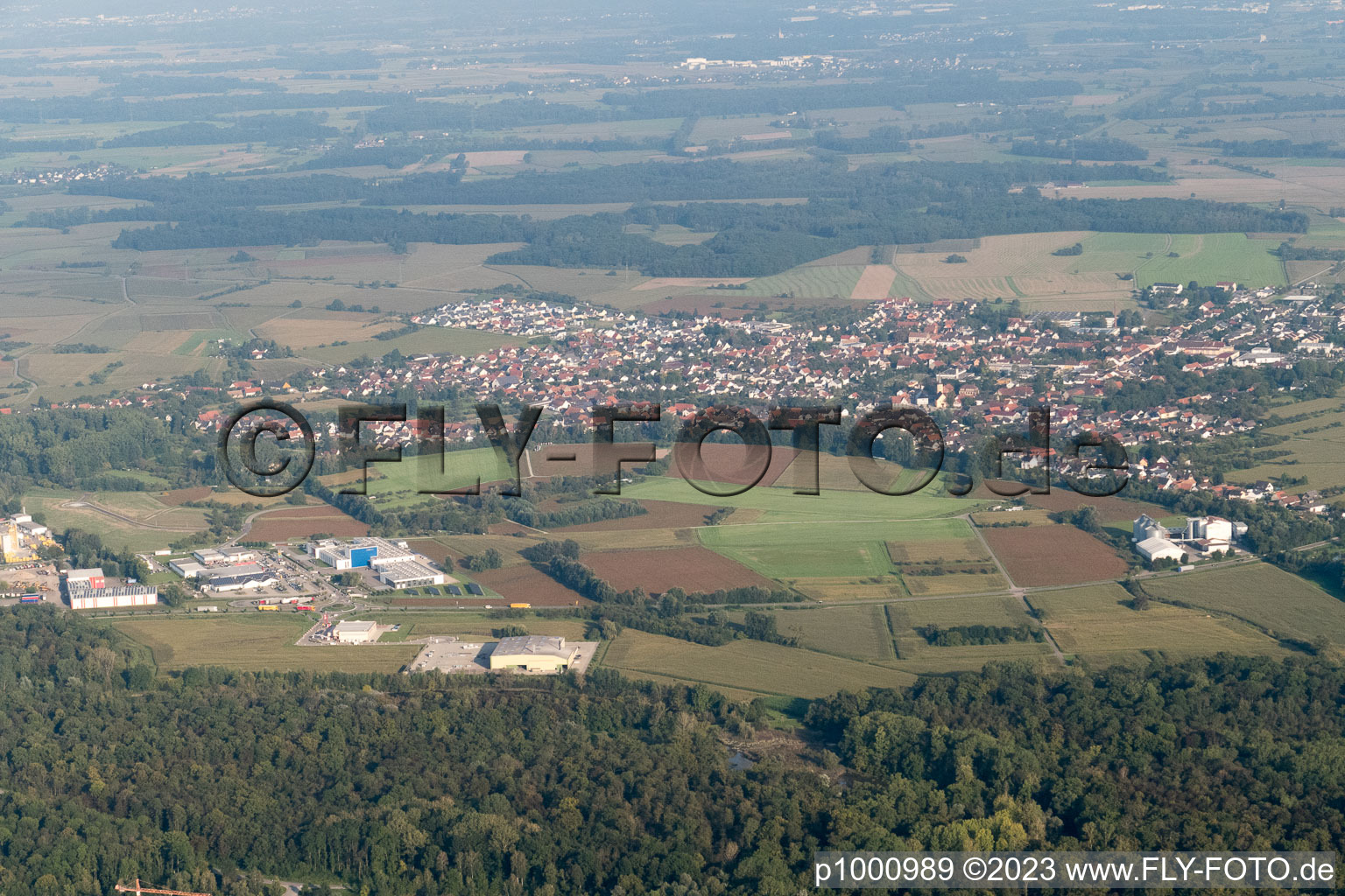 Quartier Freistett in Rheinau dans le département Bade-Wurtemberg, Allemagne depuis l'avion