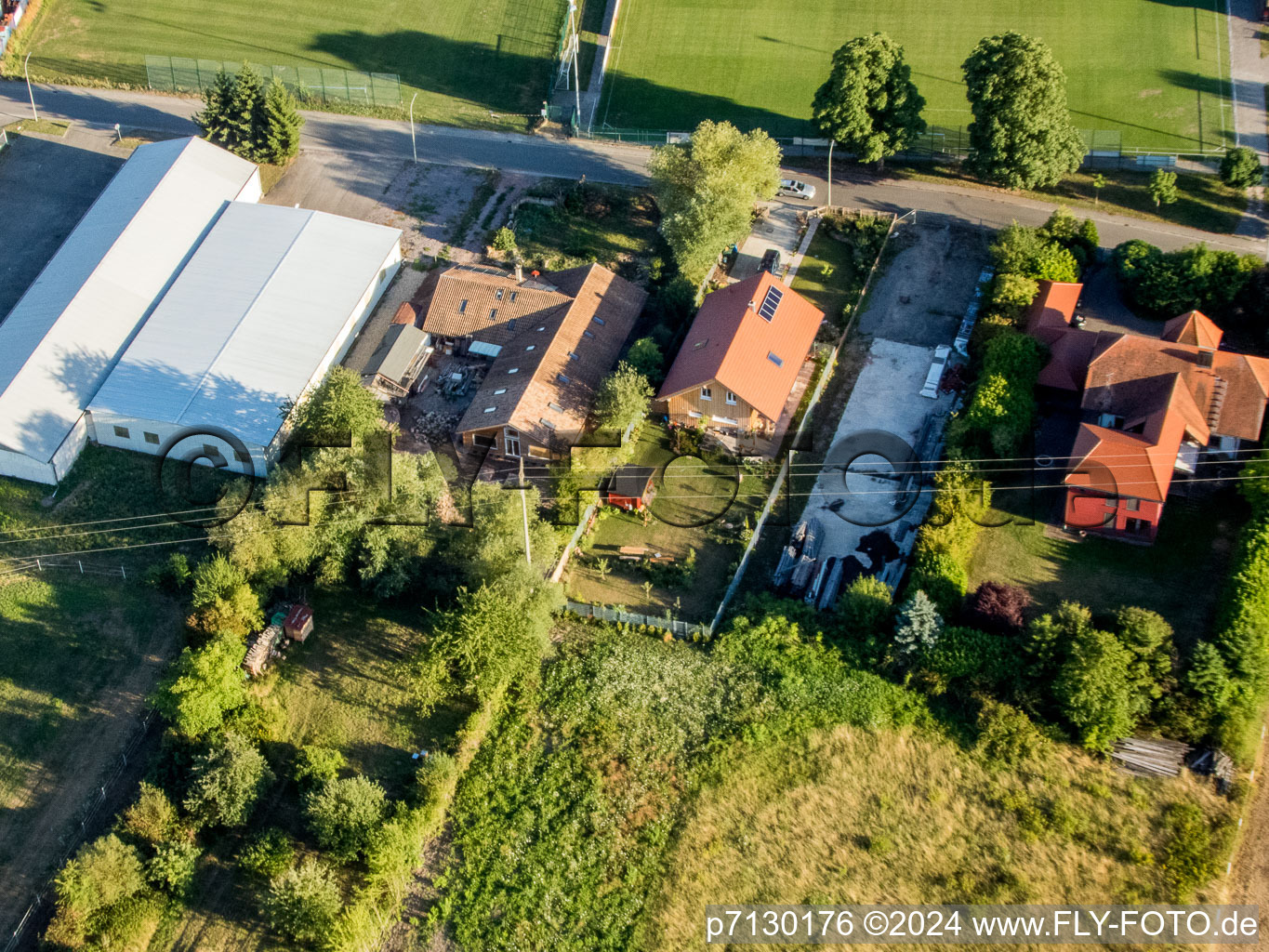 Quartier Billigheim in Billigheim-Ingenheim dans le département Rhénanie-Palatinat, Allemagne vue d'en haut