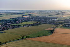 Vue aérienne de Wesselburen dans le département Schleswig-Holstein, Allemagne