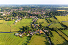 Vue aérienne de Burg dans le département Schleswig-Holstein, Allemagne