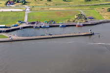 Vue aérienne de Écluse de navigation du barrage d'Eider à le quartier Kating in Tönning dans le département Schleswig-Holstein, Allemagne