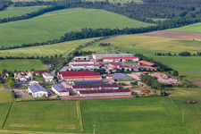 Vue aérienne de Landschlachthof Mühlberg GmbH & Co.KG, Écurie Schack à le quartier Mühlberg in Drei Gleichen dans le département Thuringe, Allemagne