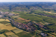 Vue aérienne de Champs agricoles et surfaces utilisables à le quartier Kapellen in Kapellen-Drusweiler dans le département Rhénanie-Palatinat, Allemagne