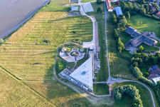 Vue aérienne de Multimar Wattforum à Tönning dans le département Schleswig-Holstein, Allemagne