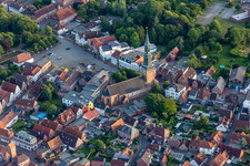 Vue aérienne de Saint-Laurent à Tönning dans le département Schleswig-Holstein, Allemagne
