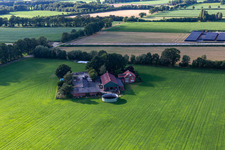 Vue aérienne de Ferme du Hochmoor à le quartier Tungerloh-Pröbsting in Gescher dans le département Rhénanie du Nord-Westphalie, Allemagne
