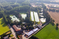 Vue aérienne de Le paradis de la pêche à Hochmoor à le quartier Tungerloh-Pröbsting in Gescher dans le département Rhénanie du Nord-Westphalie, Allemagne