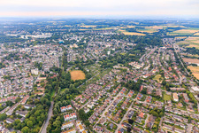 Vue aérienne de Vue de la ville depuis le nord-ouest à le quartier Brassert in Marl dans le département Rhénanie du Nord-Westphalie, Allemagne