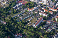 Vue aérienne de École Mathilde Weber et École professionnelle commerciale à le quartier Derendingen in Tübingen dans le département Bade-Wurtemberg, Allemagne
