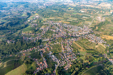 Vue aérienne de Vue des rues et des maisons dans les quartiers résidentiels à le quartier Aspich in Lauf dans le département Bade-Wurtemberg, Allemagne