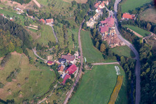 Vue aérienne de Bollenbach à Oppenau dans le département Bade-Wurtemberg, Allemagne