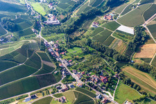 Vue aérienne de Quartier Lautenbach in Durbach dans le département Bade-Wurtemberg, Allemagne
