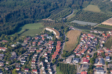 Vue aérienne de Hôtel Dorint Durbach/Forêt-Noire à le quartier Unterweiler in Durbach dans le département Bade-Wurtemberg, Allemagne