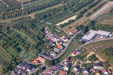Vue aérienne de Spangenberger GmbH à le quartier Ebersweier in Durbach dans le département Bade-Wurtemberg, Allemagne