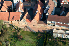 Vue aérienne de Hinterstädl, muraille de la Ludwigstraße à Jockgrim dans le département Rhénanie-Palatinat, Allemagne