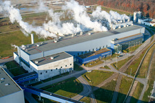 Vue oblique de Usine de papier de palme dans la zone industrielle d'Oberwald à Wörth am Rhein dans le département Rhénanie-Palatinat, Allemagne